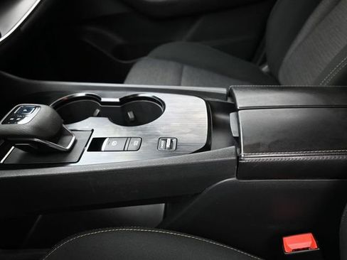 Used 2022 Nissan Rogue SV image 20