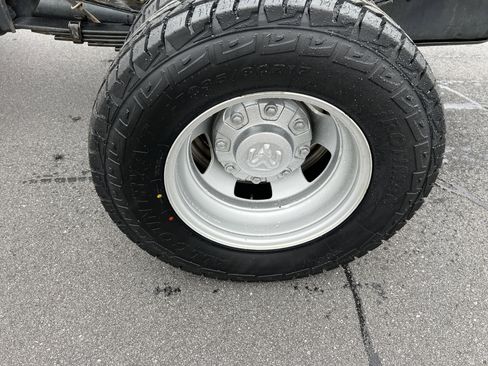 Used 2020 RAM 3500 Tradesman image 10