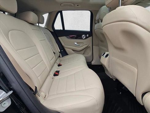 Used 2017 Mercedes-Benz GLC 300 image 17