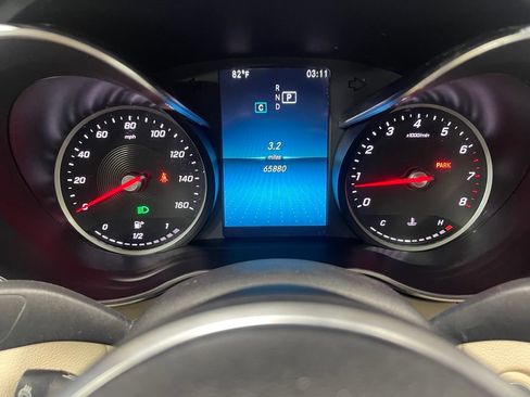 Used 2019 Mercedes-Benz C 300 4MATIC Sedan image 32