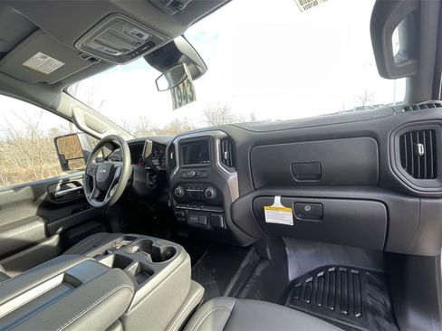 New 2024 Chevrolet Silverado 3500 W/T w/ WT Convenience Package image 10