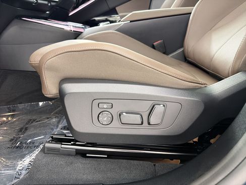 New 2026 BMW X3 xDrive30i w/ Premium Package AWD/4WD image 13