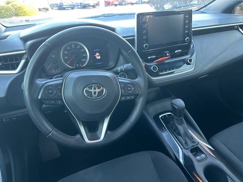 Used 2020 Toyota Corolla SE w/ SE Premium Package image 22