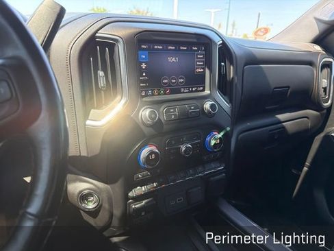Used 2021 GMC Sierra 1500 AT4 w/ Technology Package AWD/4WD image 32