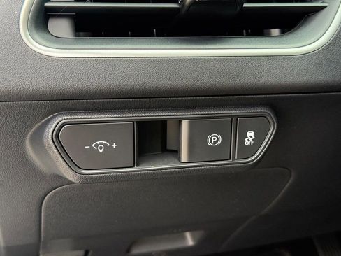 New 2025 Kia K4 LXS image 17