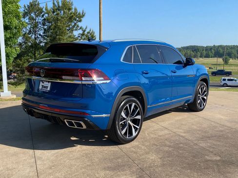 Used 2025 Volkswagen Atlas Cross Sport SEL Premium R-Line image 6