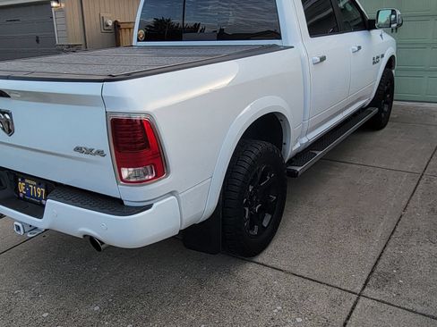 Used 2014 RAM 1500 Laramie w/ Trailer Tow Group AWD/4WD image 3