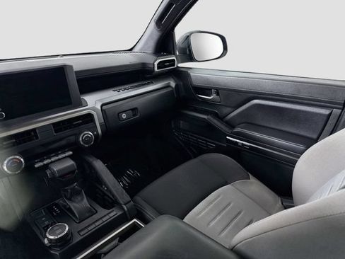 Certified 2025 Toyota Tacoma TRD Sport AWD/4WD image 23