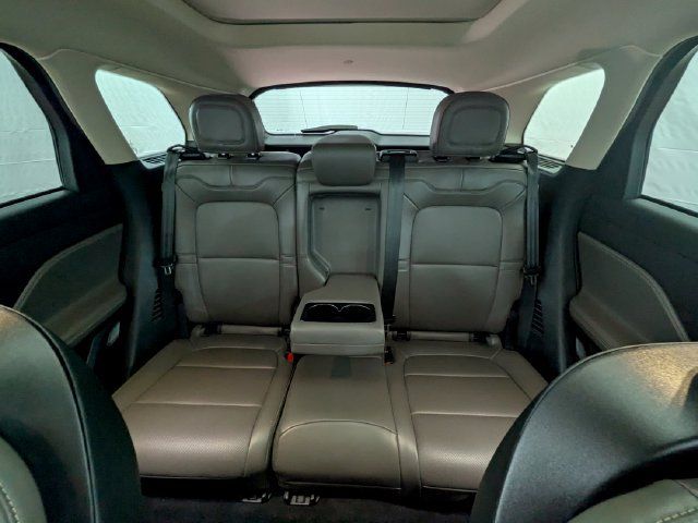 Used 2024 Lincoln Corsair AWD w/ Equipment Group 101A image 17