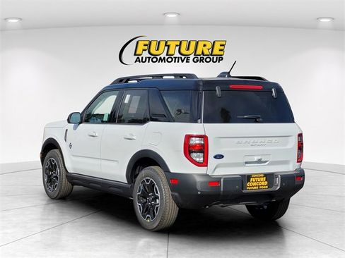 New 2025 Ford Bronco Sport Outer Banks image 5
