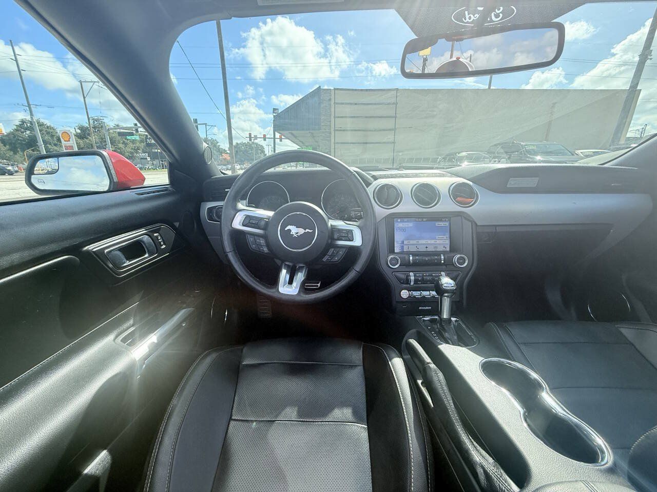 Used 2017 Ford Mustang Premium RWD image 18