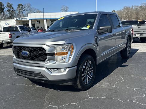 Used 2022 Ford F150 XL w/ STX Appearance Package image 4