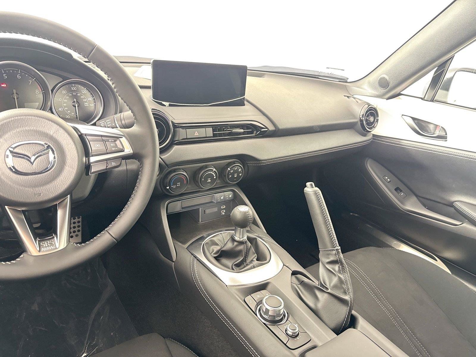 New 2026 MAZDA MX-5 Miata Club w/ Interior Package RWD image 34