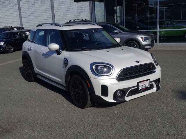 Used 2024 MINI Cooper Countryman S FWD image 3