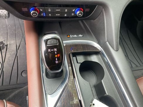 Used 2019 Buick Enclave Avenir w/ Avenir Technology Package AWD/4WD image 20