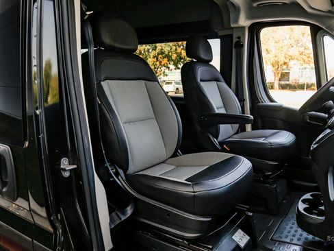 Used 2020 RAM ProMaster 2500 image 43