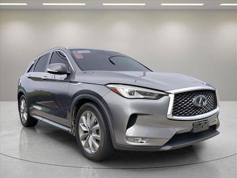 Used 2020 INFINITI QX50 Luxe w/ Navigation Package AWD/4WD image 3