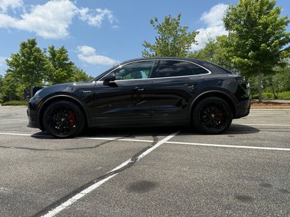 New 2025 Porsche Macan 4S Electric