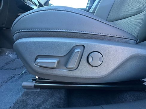 New 2026 Kia Niro EX image 27