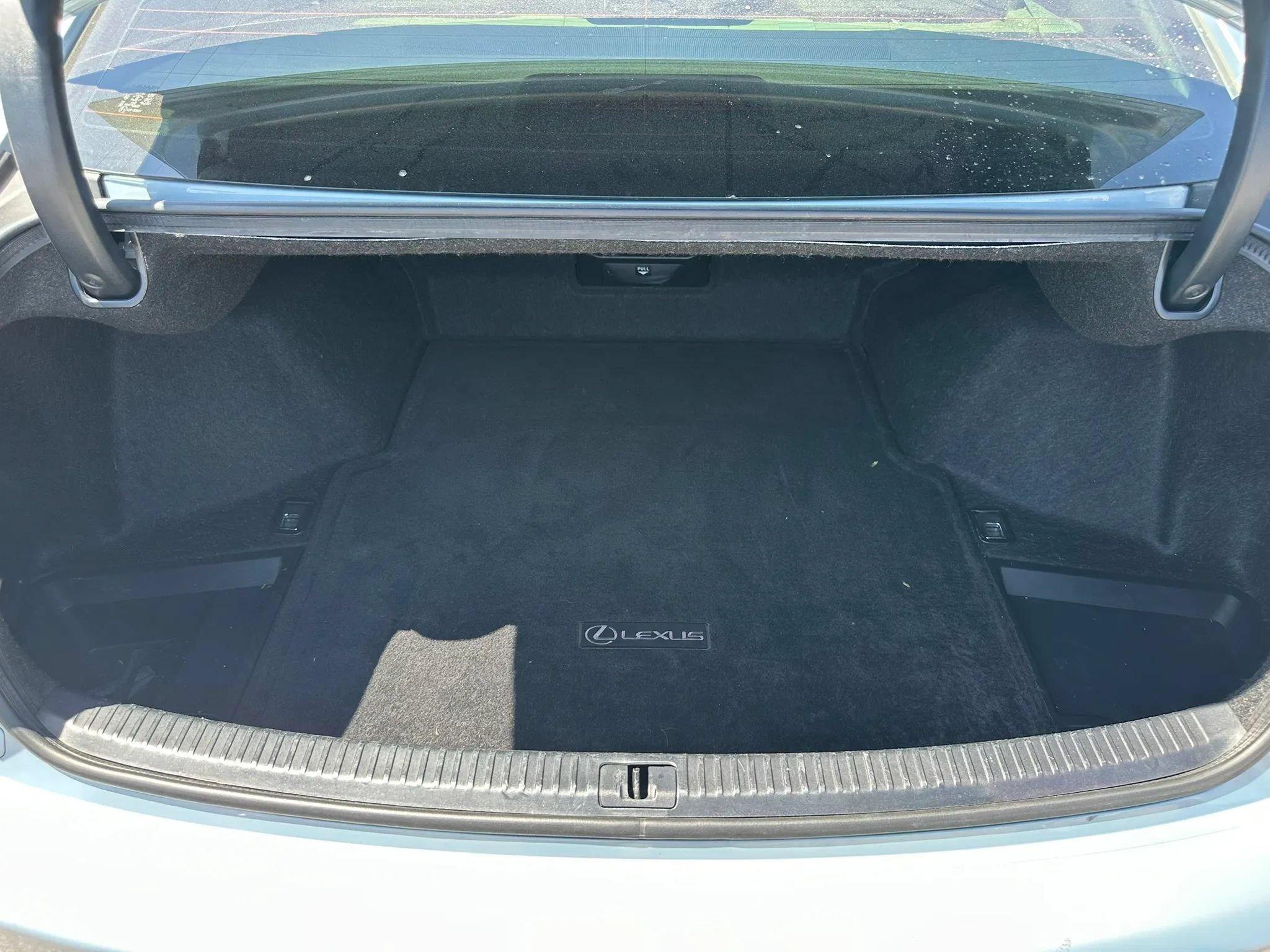 Used 2012 Lexus IS 250 w/ Premium Pkg Value Edition RWD image 17