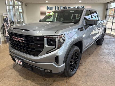 Used 2025 GMC Sierra 1500 Elevation RWD image 6
