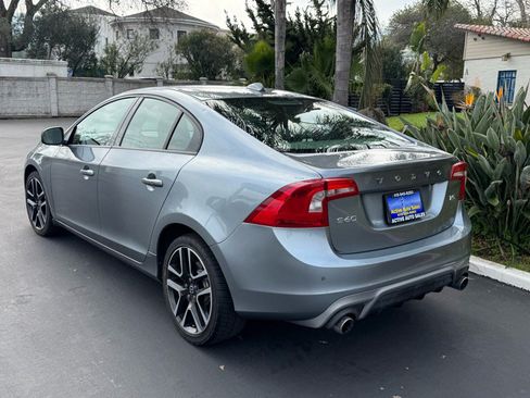 Used 2018 Volvo S60 T5 Dynamic w/ Vision Package FWD image 3