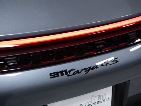 New 2026 Porsche 911 Targa 4S image 33