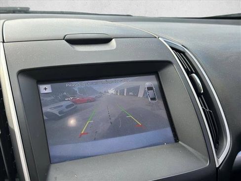 Used 2017 Ford Edge SEL w/ Equipment Group 201A image 11