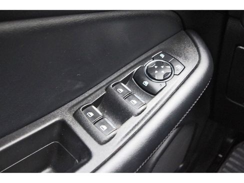 Used 2022 Ford Edge SE image 23