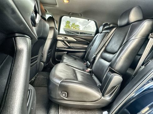 Used 2021 MAZDA CX-9 Touring w/ Touring Premium Package image 13