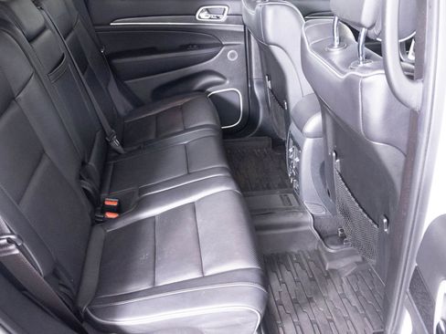 Used 2020 Jeep Grand Cherokee Summit image 39