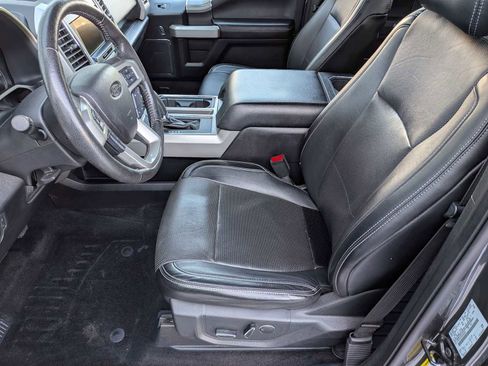 Used 2016 Ford F150 Lariat image 15