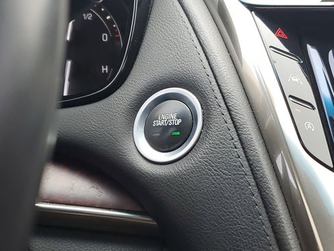 Used 2018 Cadillac CTS Luxury image 27