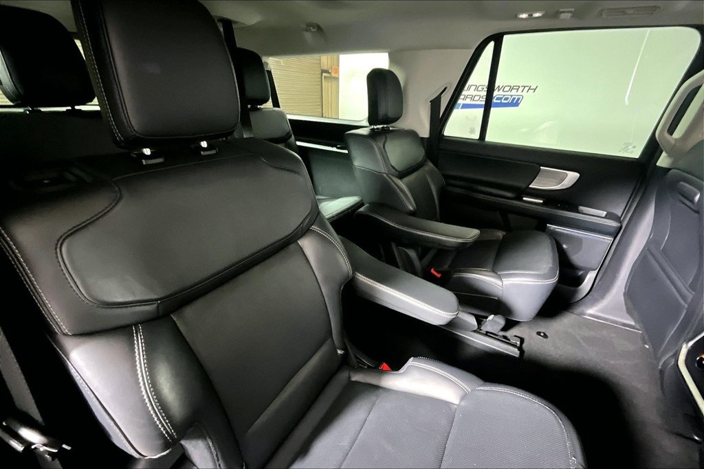 Certified 2025 Ford Expedition Max Platinum AWD/4WD image 22