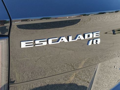 New 2026 Cadillac Escalade IQ Luxury 1 image 30