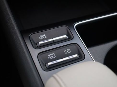 Used 2025 Hyundai Sonata SEL FWD image 21