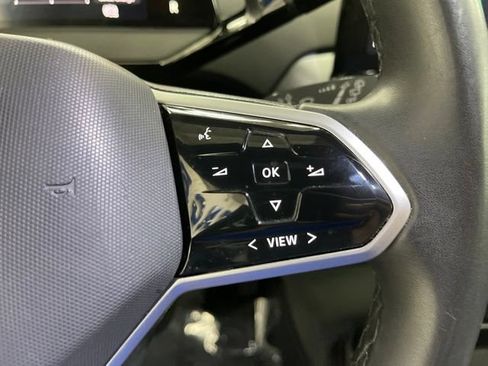 Certified 2023 Volkswagen ID.4 Pro RWD image 18