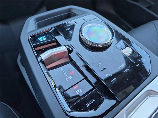 Used 2026 BMW iX xDrive60 AWD/4WD image 11