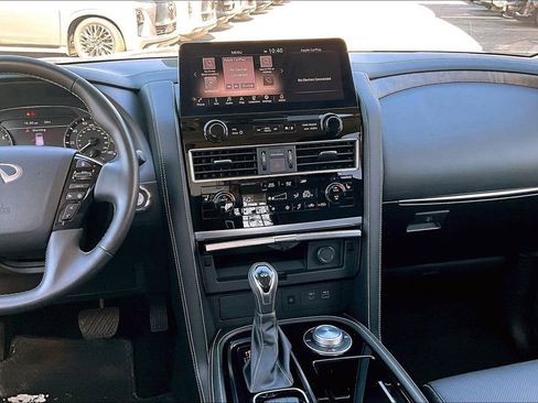 Certified 2024 INFINITI QX80 Premium Select w/ Cargo Package image 10