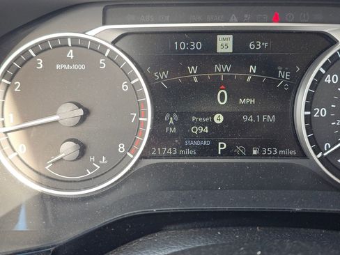 Used 2024 Nissan Pathfinder SL image 17