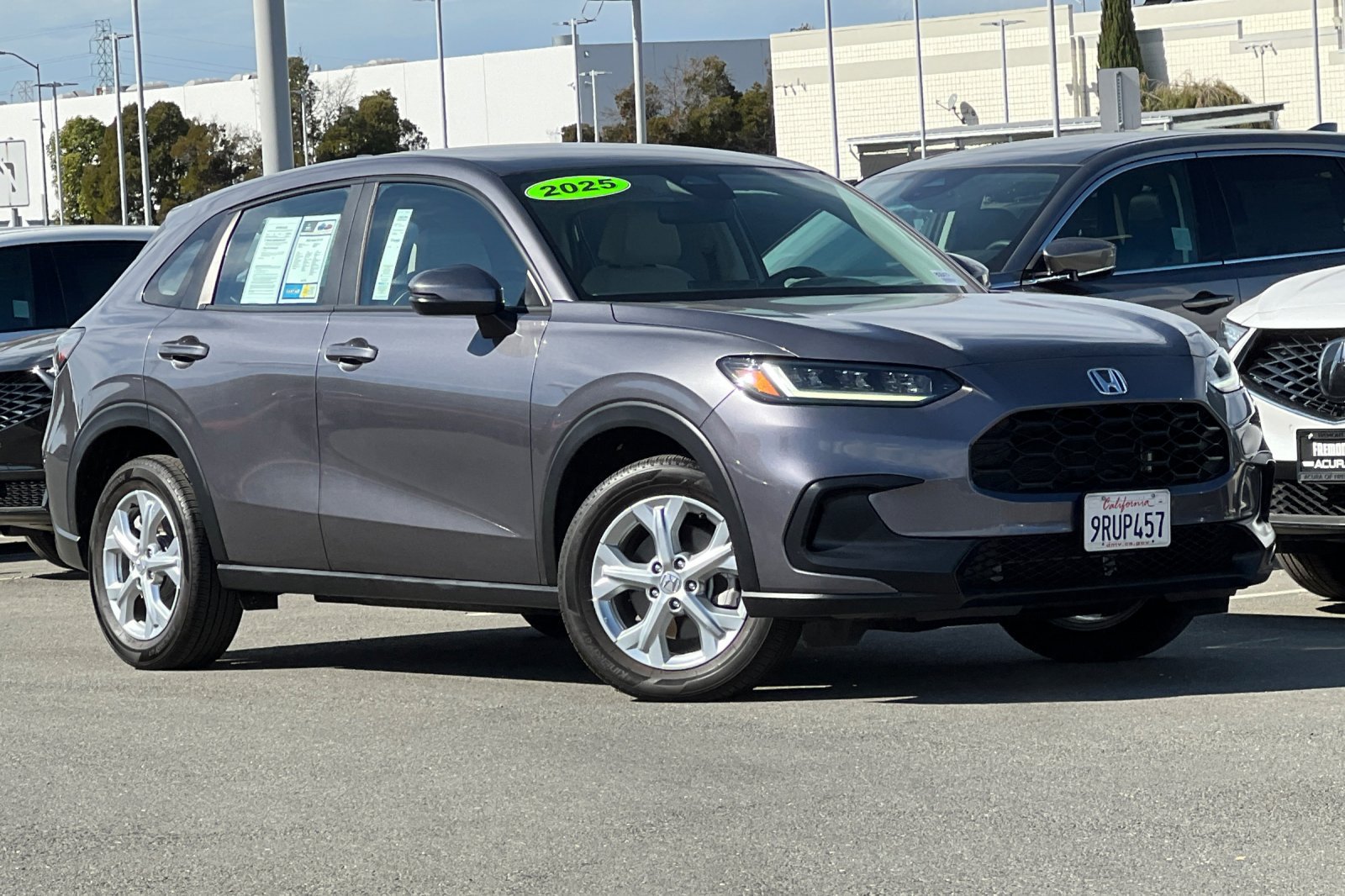 Used 2025 Honda HR-V LX image 2