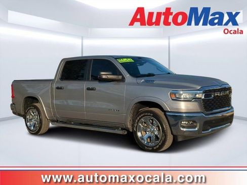 Used 2025 RAM 1500 Big Horn AWD/4WD image 1