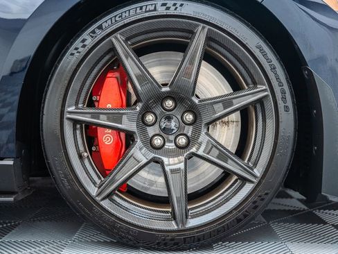 Used 2021 Ford Mustang Shelby GT500 w/ Carbon Fiber Track Pack RWD image 26