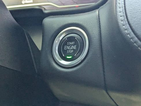 Used 2023 GMC Yukon SLE image 28