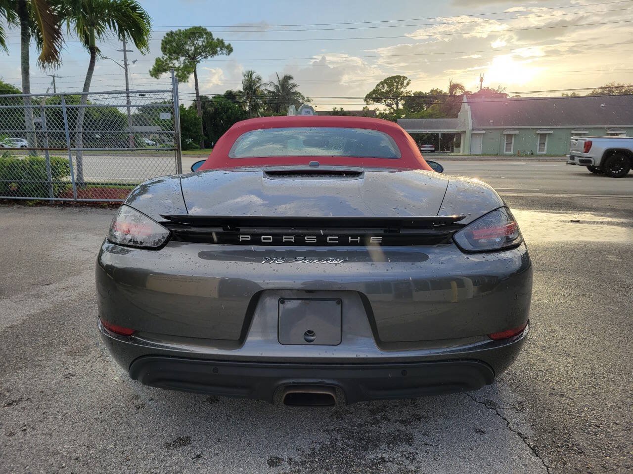 Used 2023 Porsche 718 Boxster RWD image 7