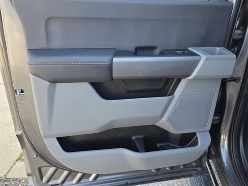 Used 2025 Ford F250 XLT image 34