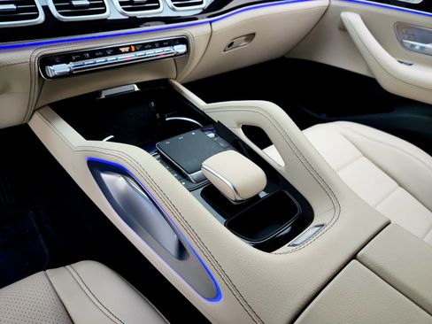 Certified 2024 Mercedes-Benz GLE 350 4MATIC image 17