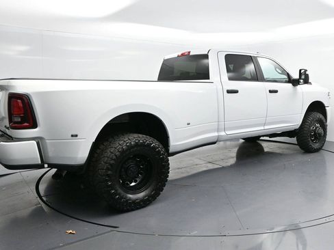 Used 2025 RAM 3500 Big Horn AWD/4WD image 7