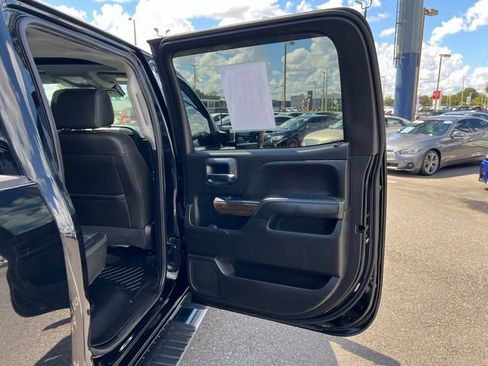 Used 2018 GMC Sierra 2500 Denali image 42