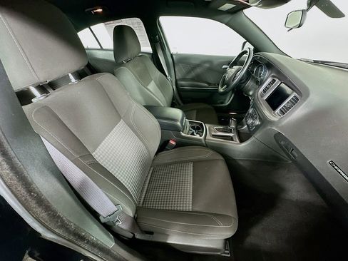 Certified 2023 Dodge Charger SXT image 32